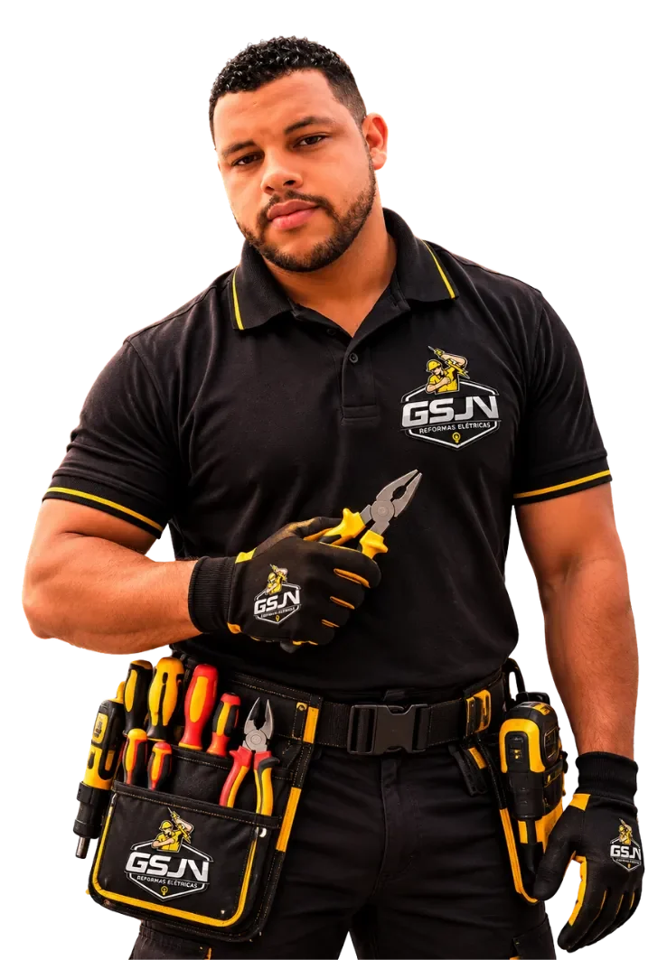 Profissional da GSJV uniformizado e equipado com ferramentas